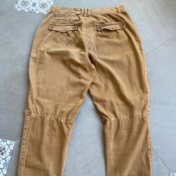 Comfy Brown Charlie Jeans - Picture 2 of 4